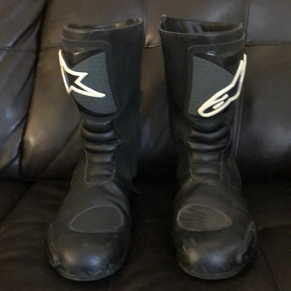 Alpinestars motorcycle boots